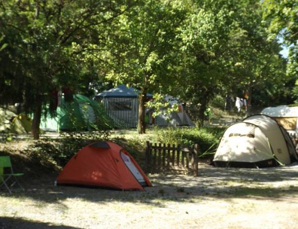 Emplacement Tente - Camping le Chêne 2019 Tallard Hautes-Alpes